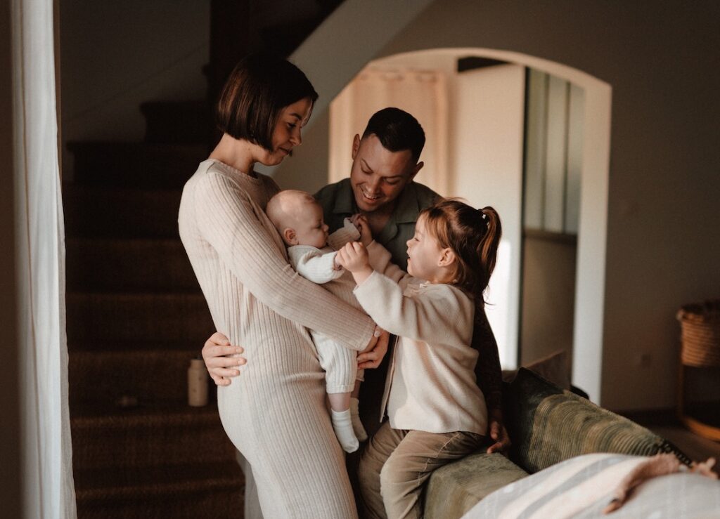 Photographe famille parents enfants bébé Oise